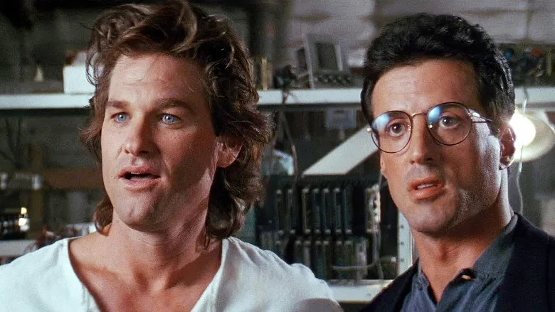 Tango ve Cash sahne 3